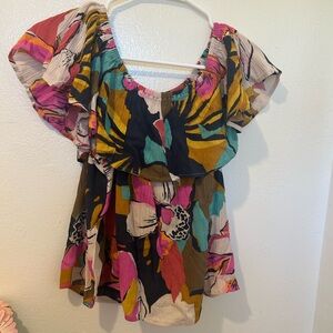 Billabong Floral top. Size S Pre owned